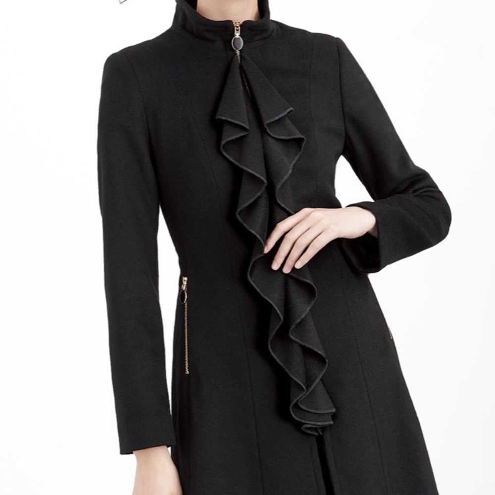 T Tahari ‘Kendra’ Ruffle Coat - Picture 2 of 8